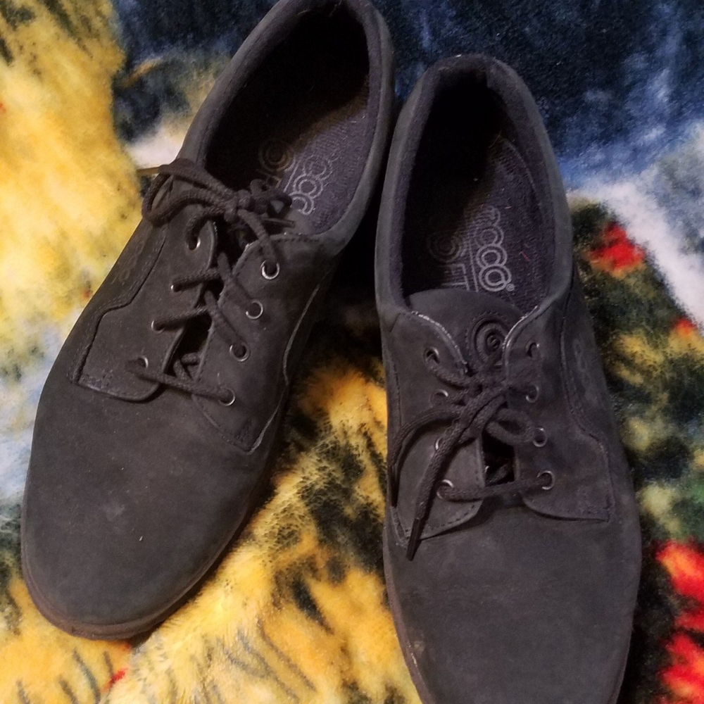 Ecco Soft black suede shoes
